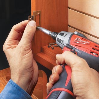Installing No-Mortise Hinges