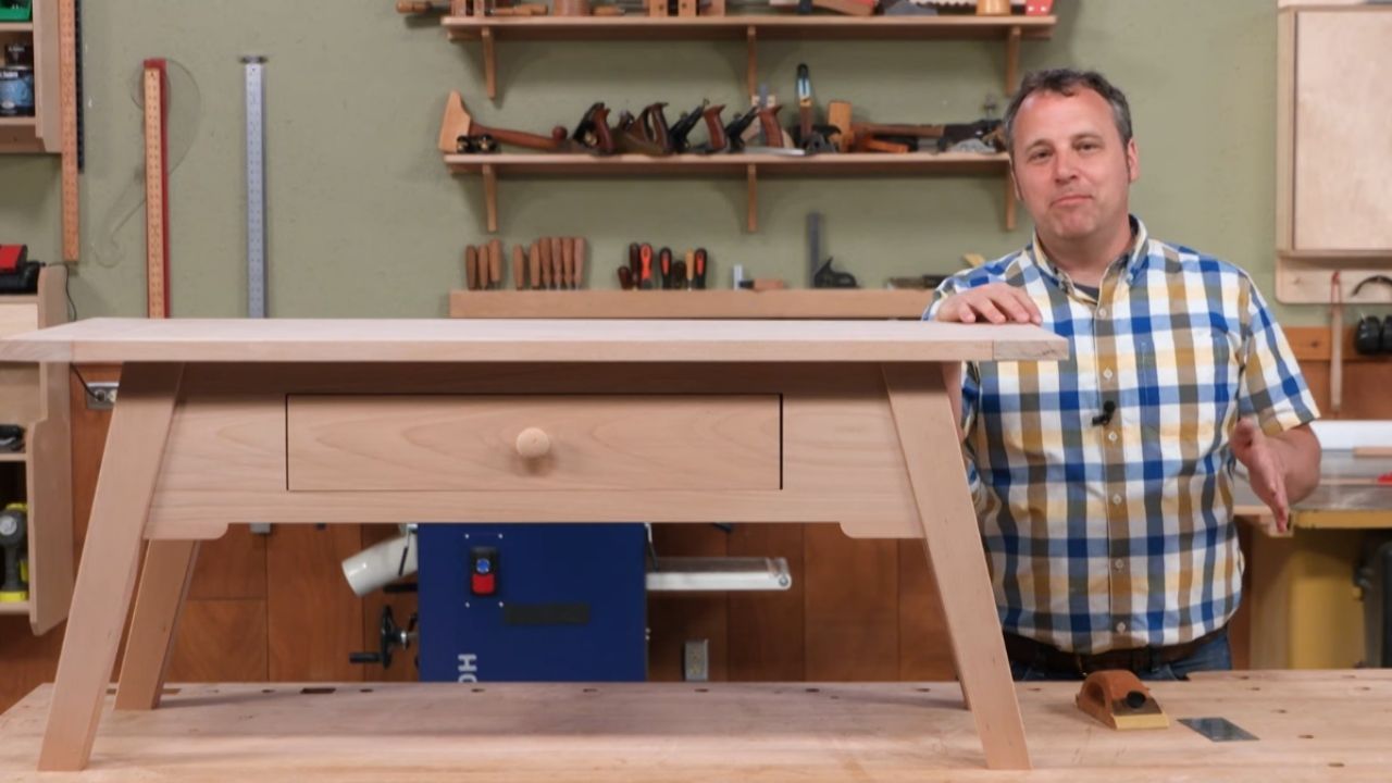 Build a Casual Coffee Table for Everyday Living