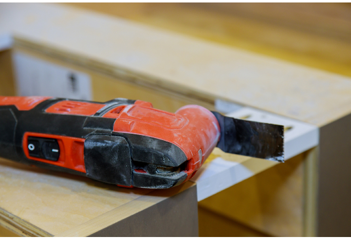 Best Oscillating Multi-Tools to Cut, Sand, Polish, and Do Much More