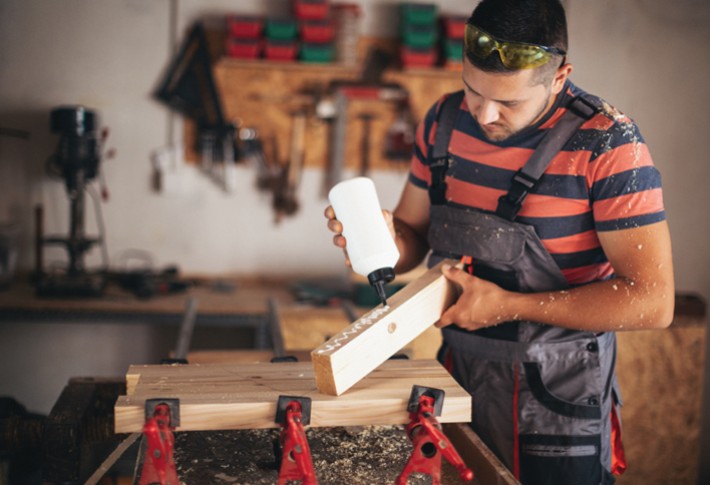 The Best Wood Glue To Complete Your DIY Projects