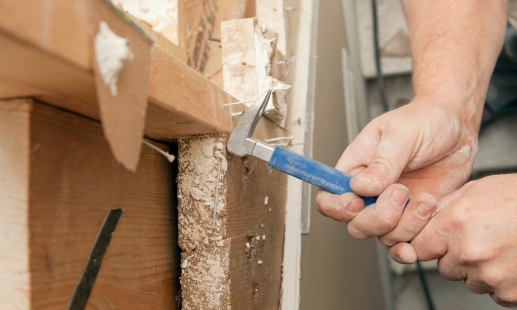 How To Make an At-home Nail Puller