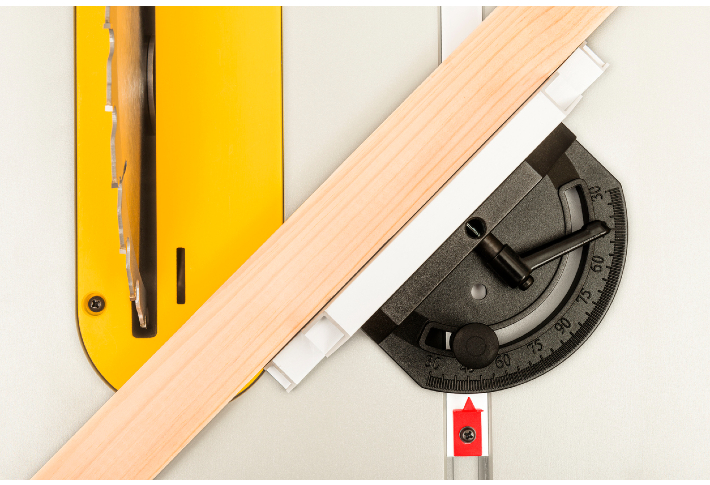 Best Table Saw Fence for Smooth Cuts and Shapes