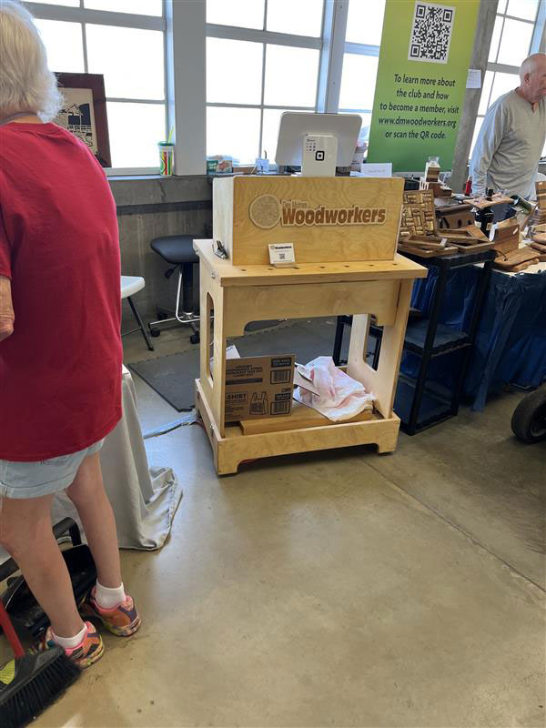 Iowa state fair project fold up workbench