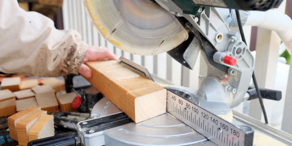 Table Saw vs Miter Saw: When to Use Each for Different Projects