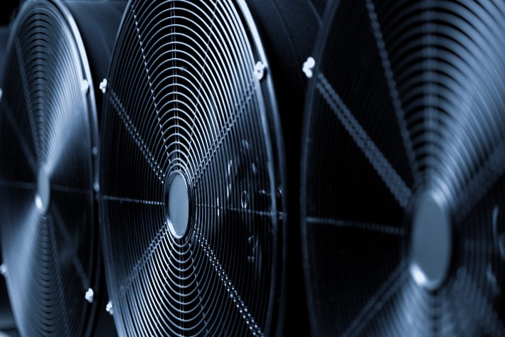 The Best Heavy-Duty Shop Fans for Garages, Worksites and Workshops