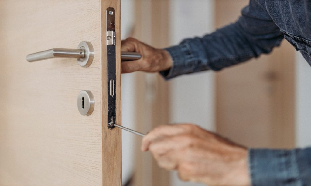 Should You Use the Same Door Knob for Every Door at Home?