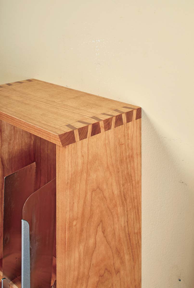 shelf with twisted dovetails