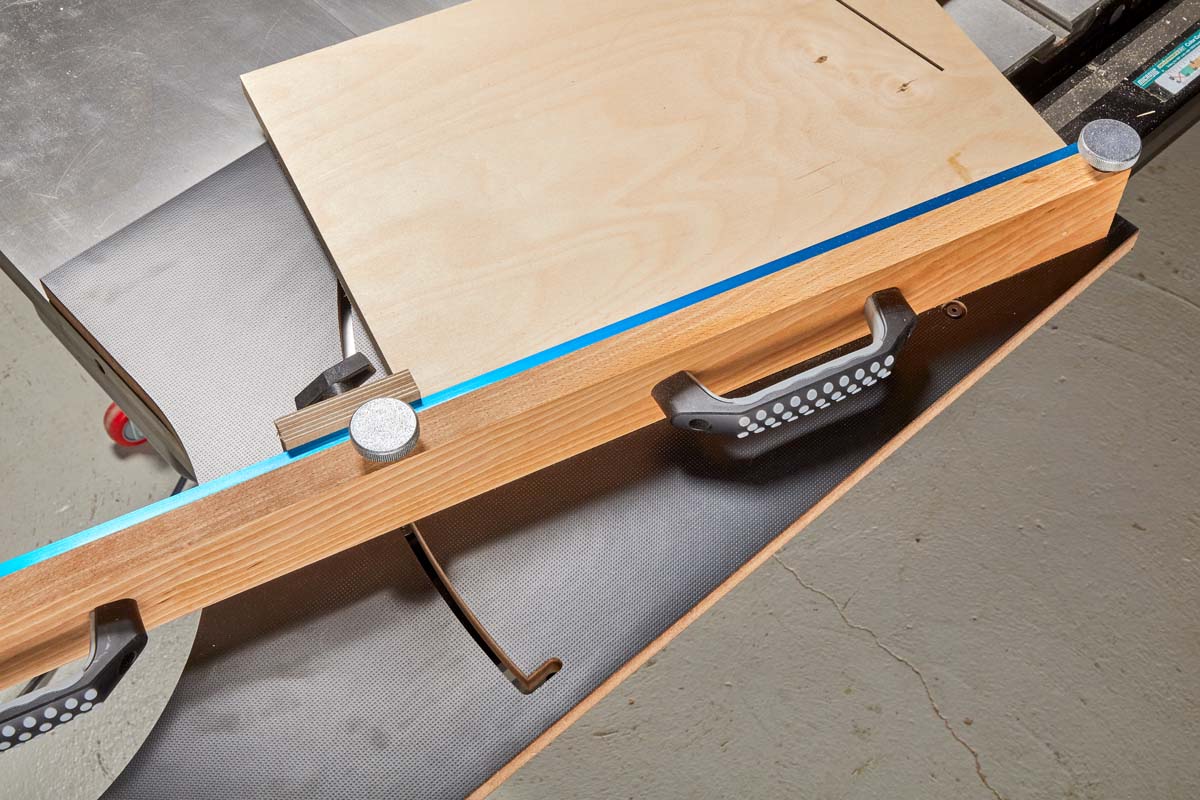 The cut off sled's tail on the arc