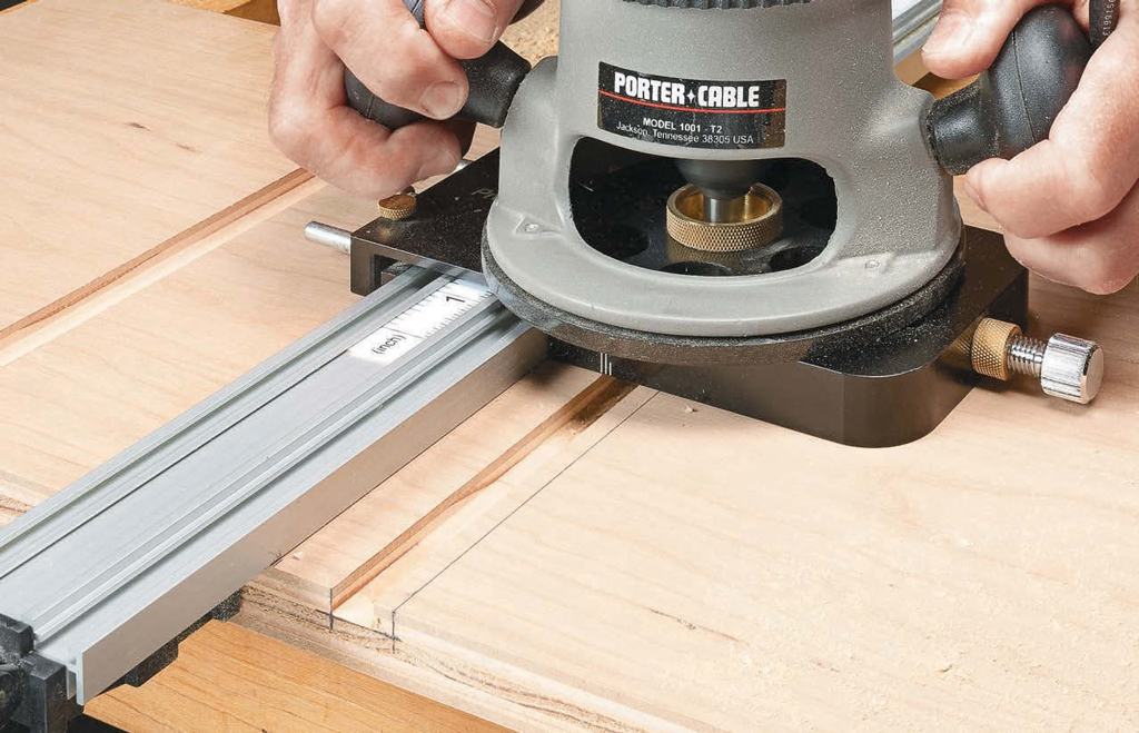 A Precision Router Dado Jig For Cleaner Dadoes