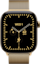 De voorkant van de glans gouden Apple Watch Series 12 met gouden bandje