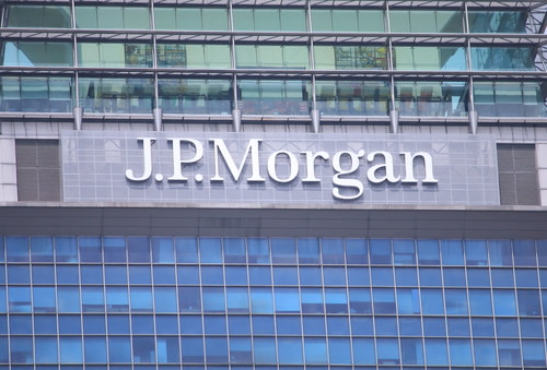 Jp Morgan Chase Bank Logo on Building
