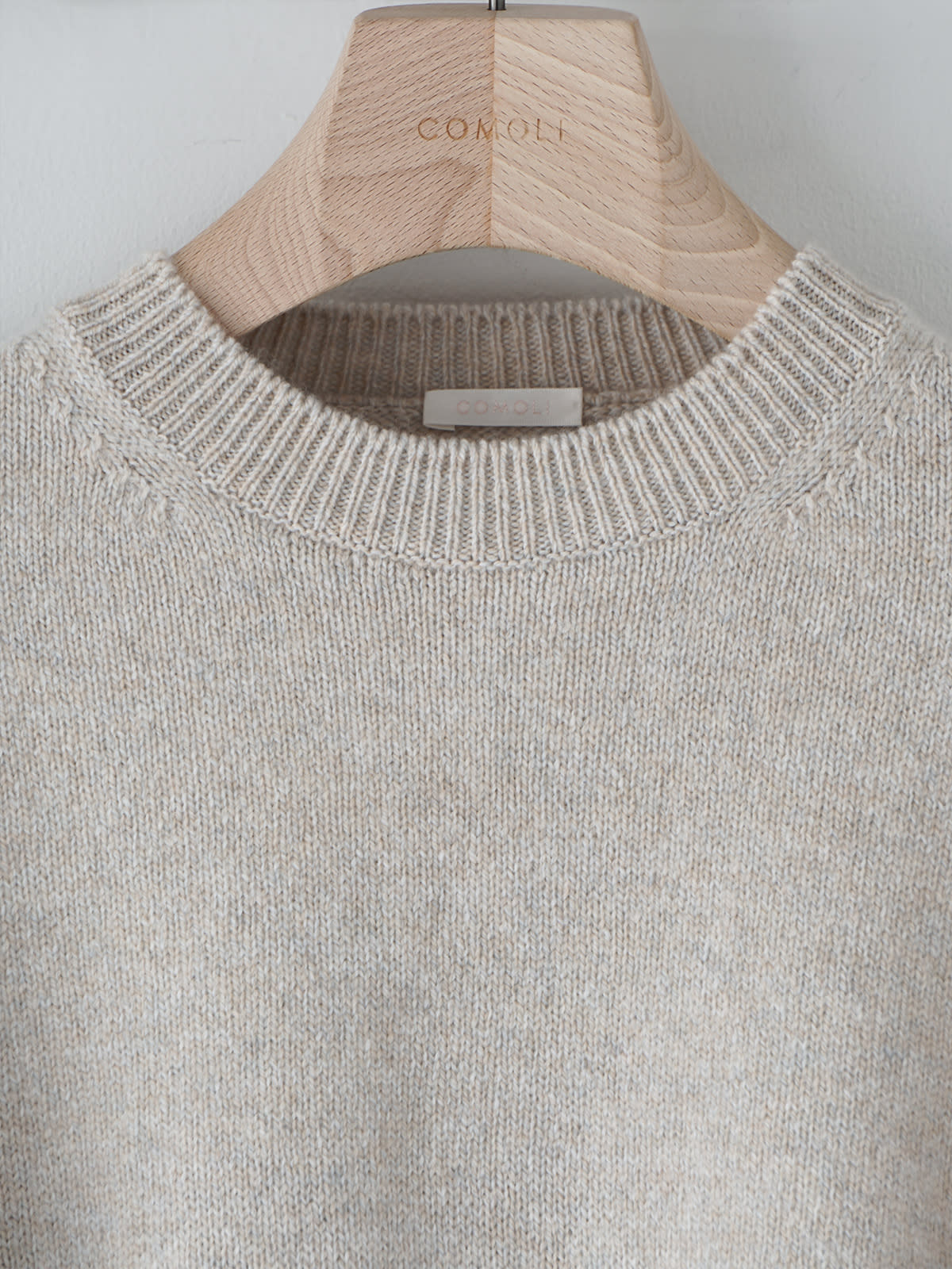 lambs wool crew neck knit y5