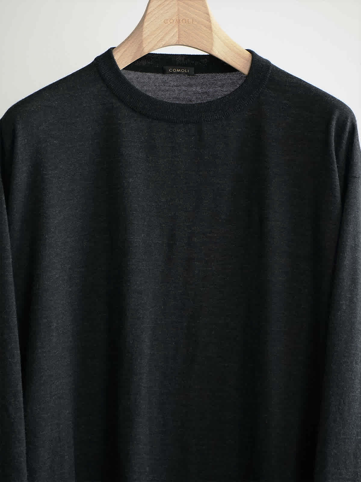 wool crew neck knit c3