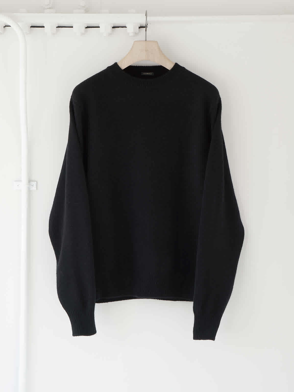 lambs wool crew neck knit a2