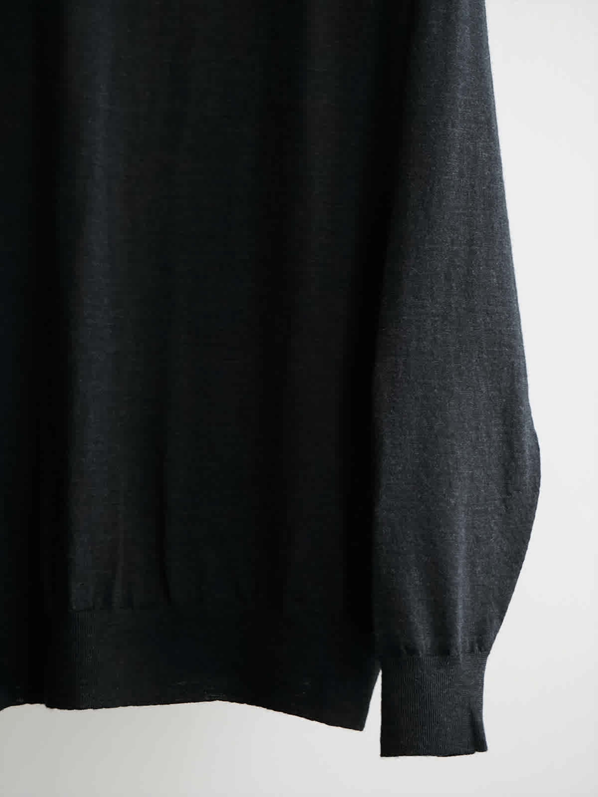wool crew neck knit c5
