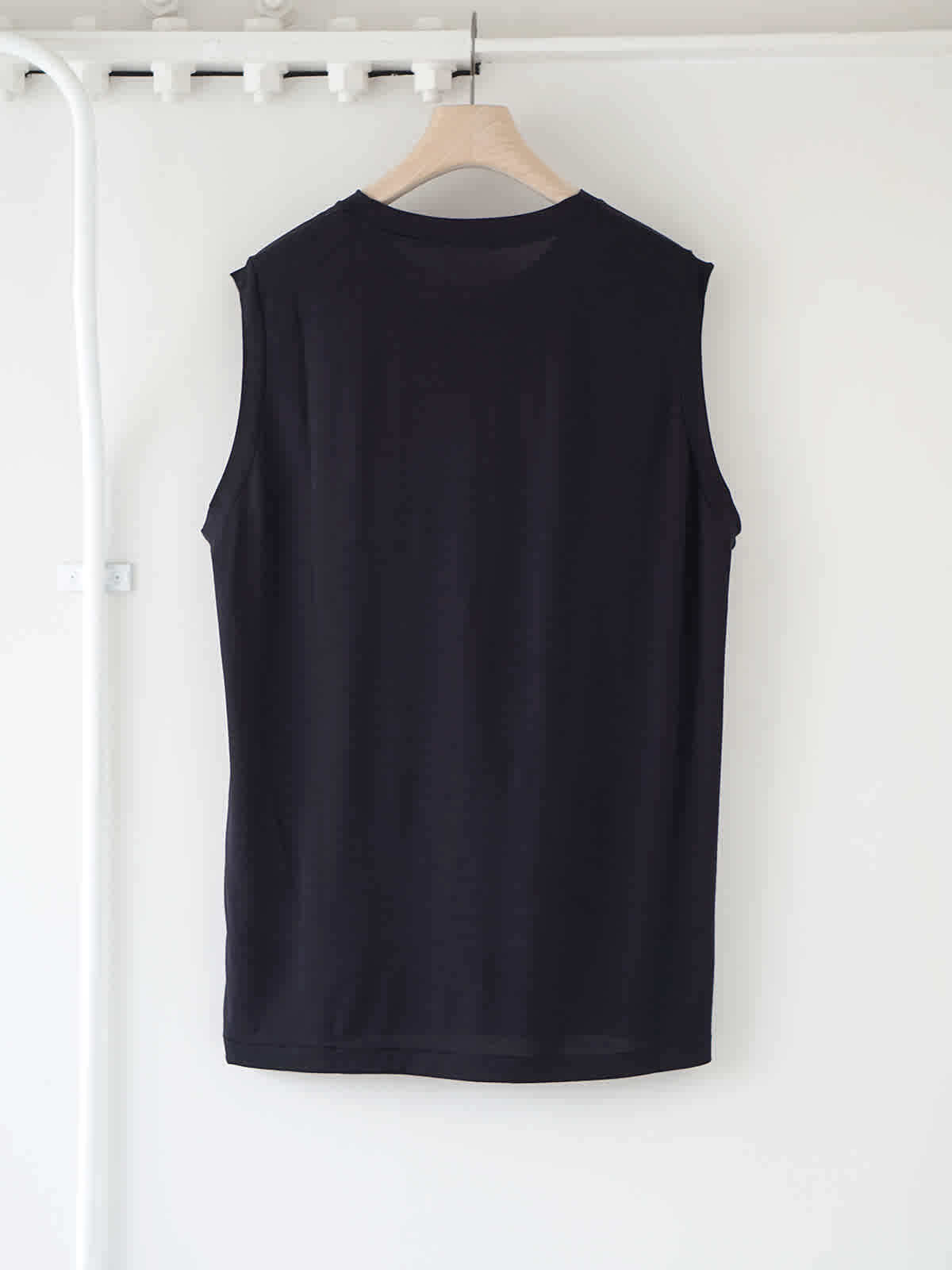 summer wool sleeveless t-shirt x2