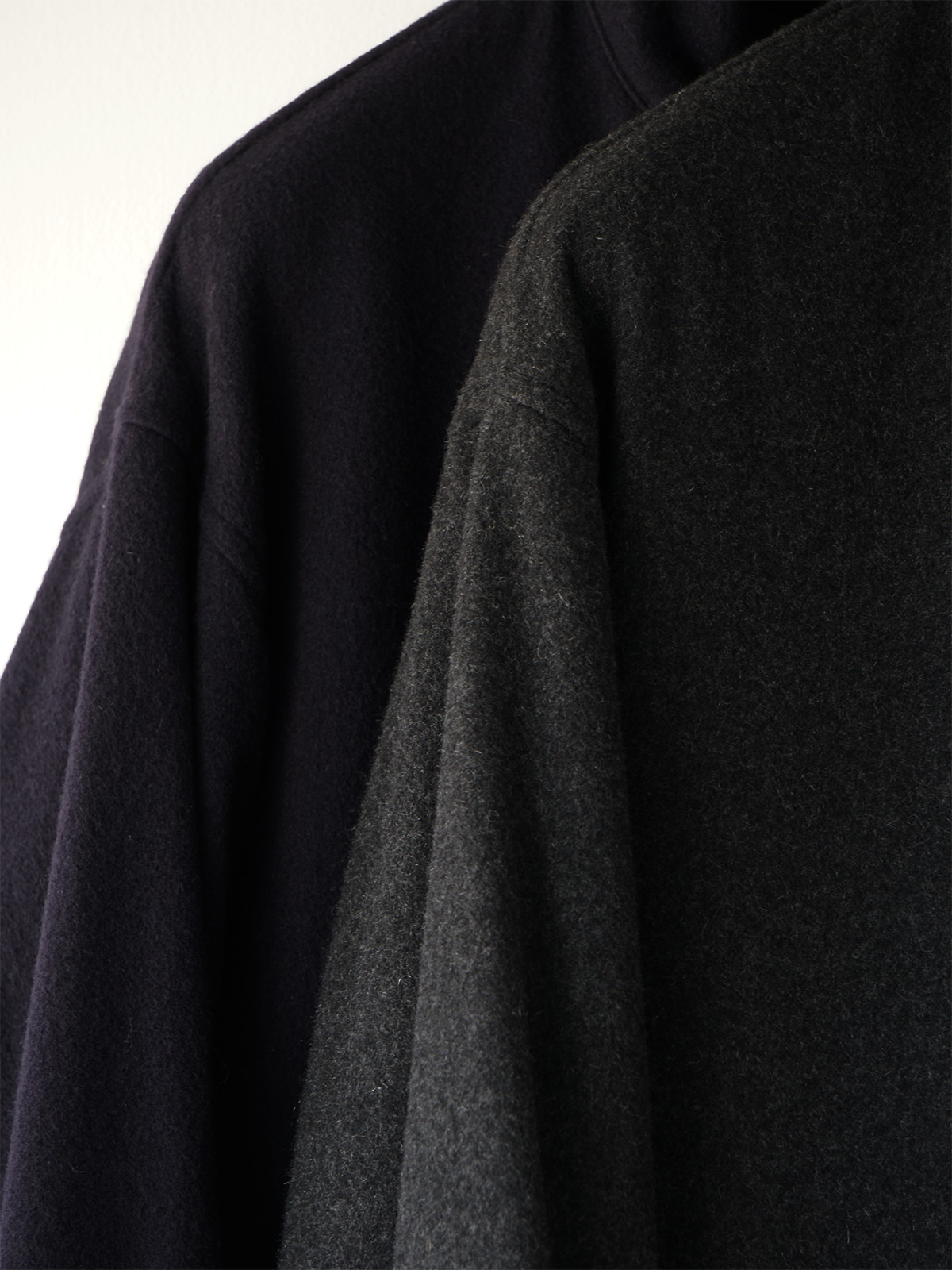 COMOLI - COMOLI 18AW 18G WOOL CREWNECK CARDIGANの+quranntime.com