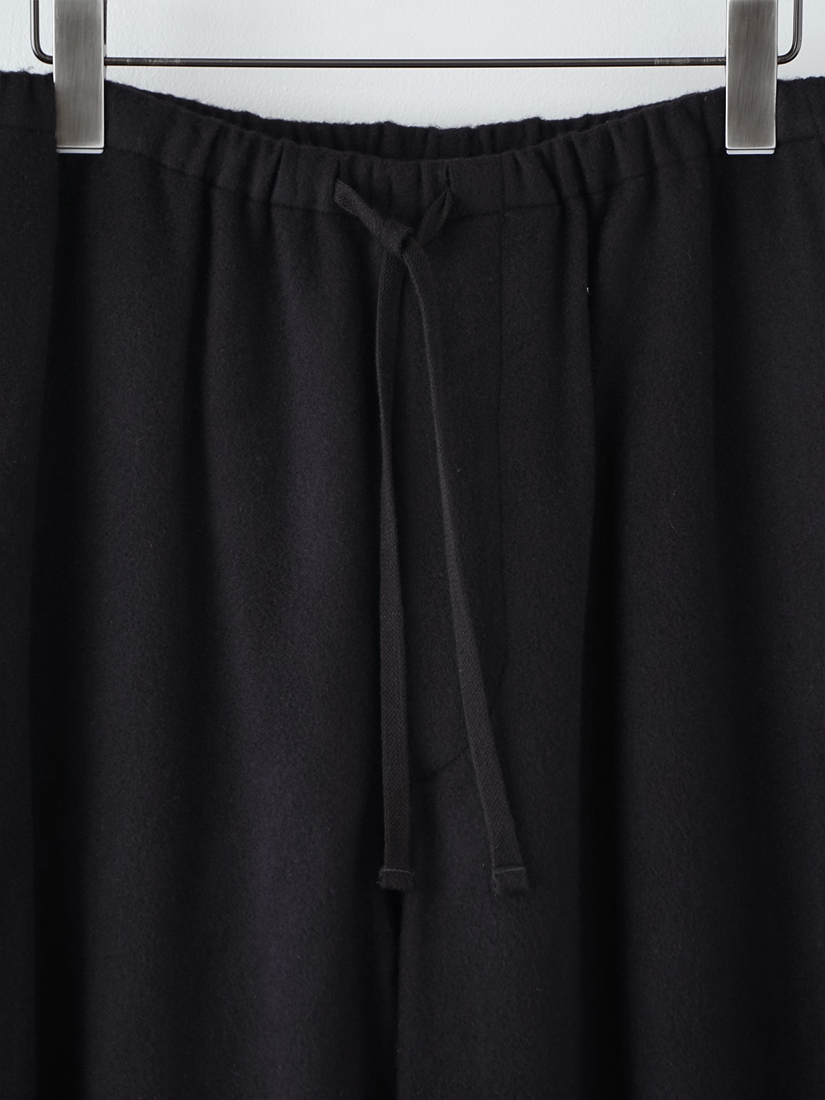 comoli コモリSTRIPE DRAWSTRING PNT size1 COMOLI