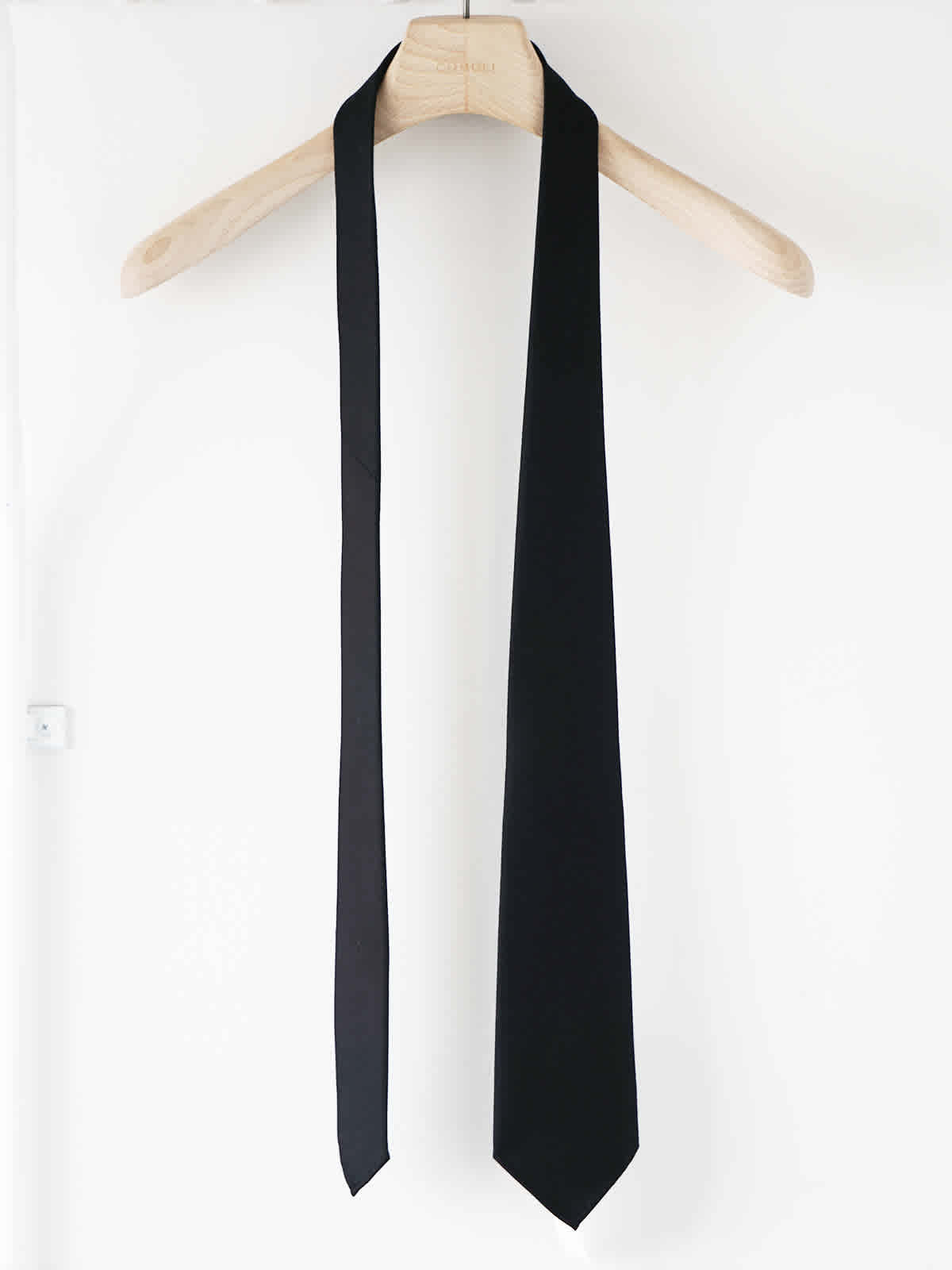 black formal tie a1