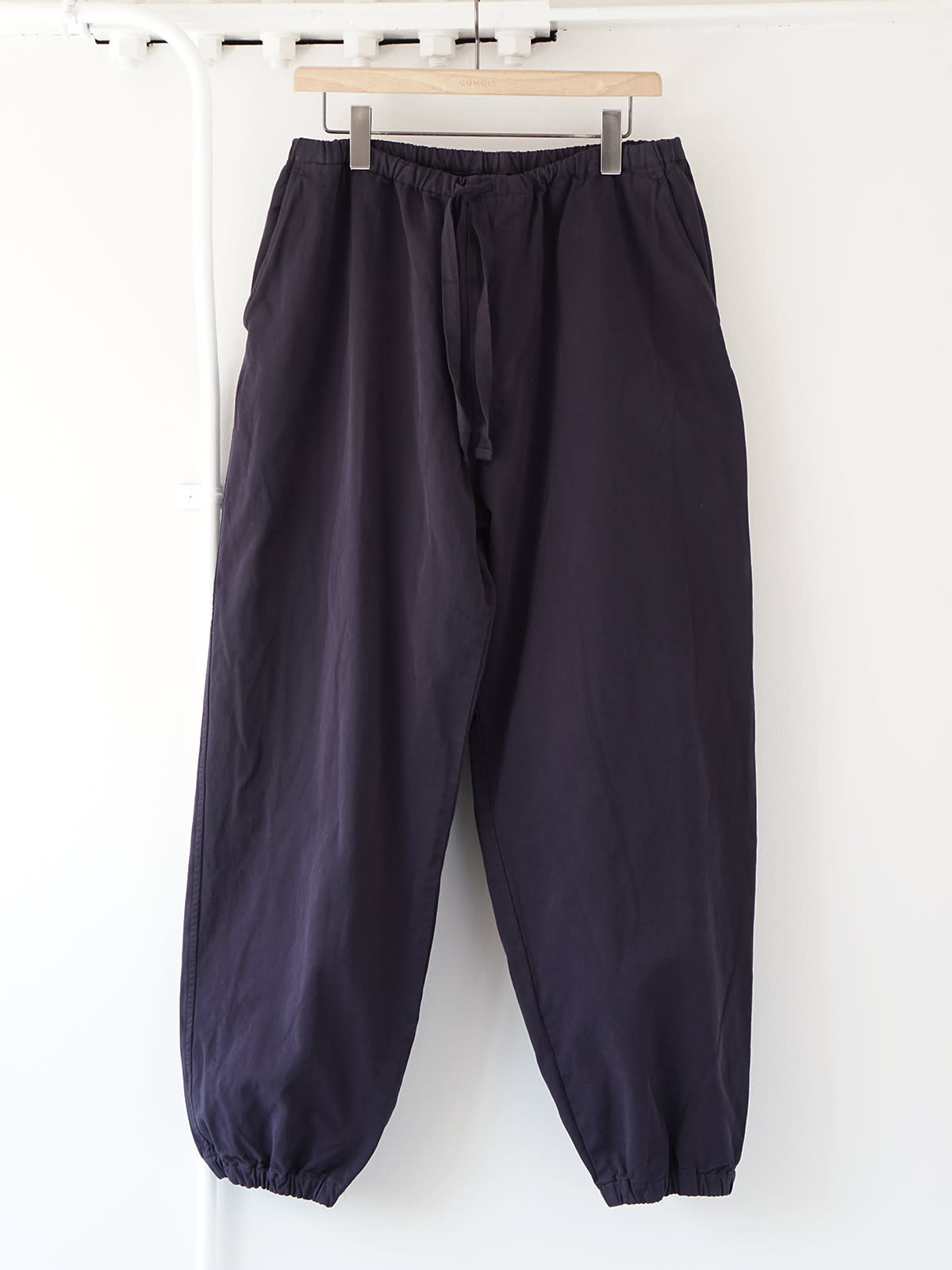 garment dyed drawstring pants a3