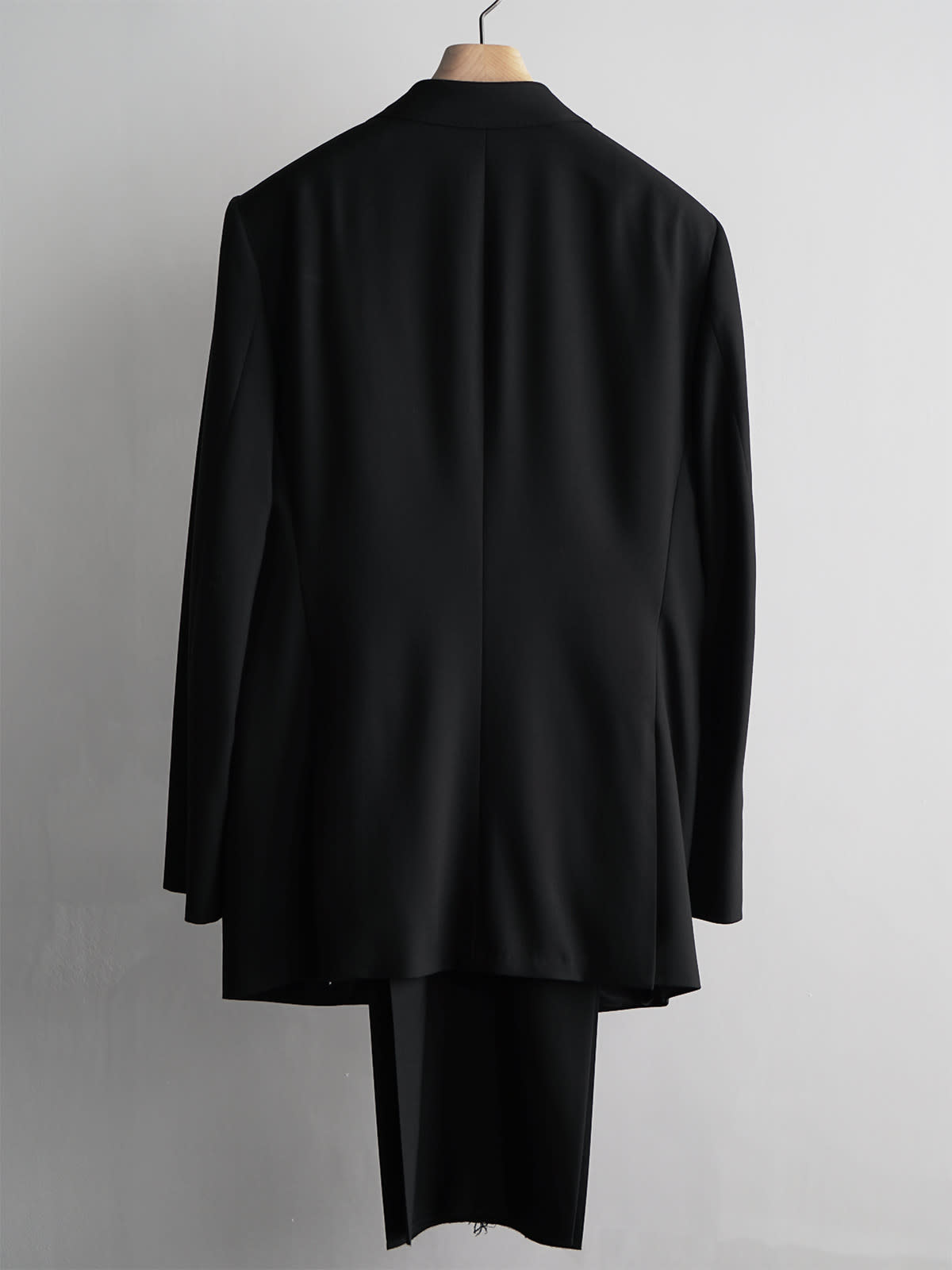black formal suit c2
