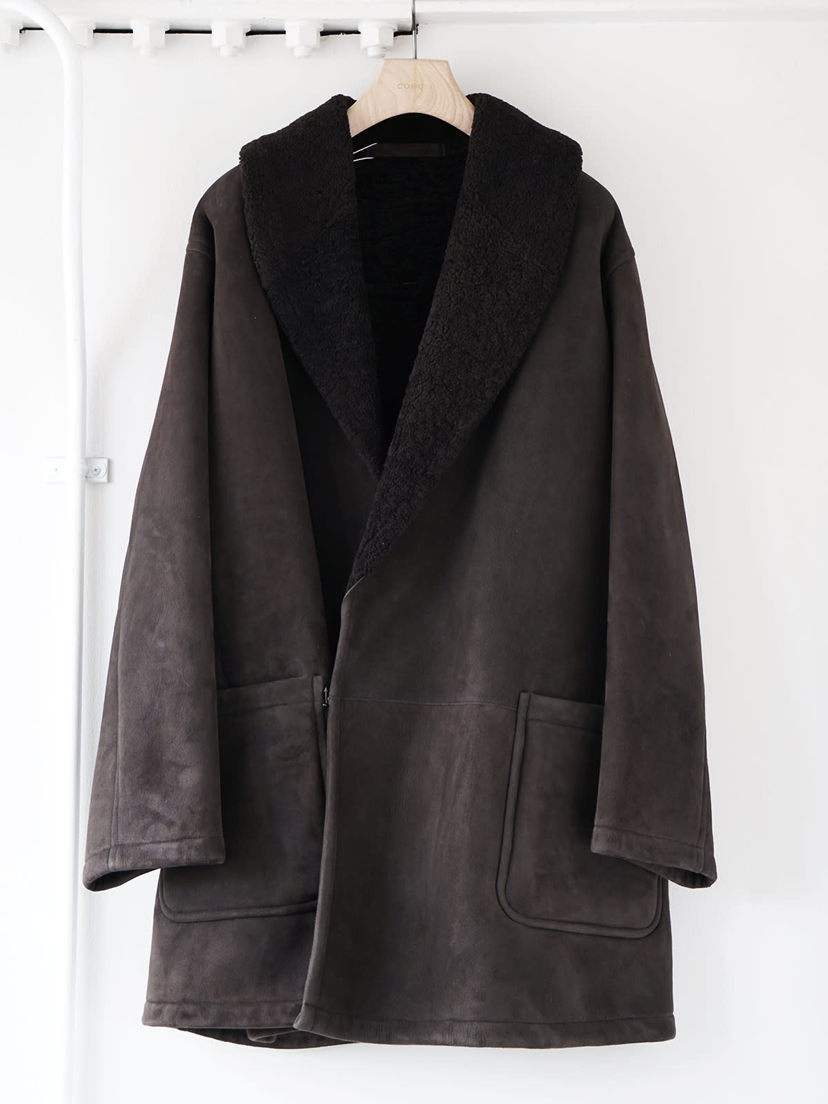 sheep skin shawl collar coat mouton a1