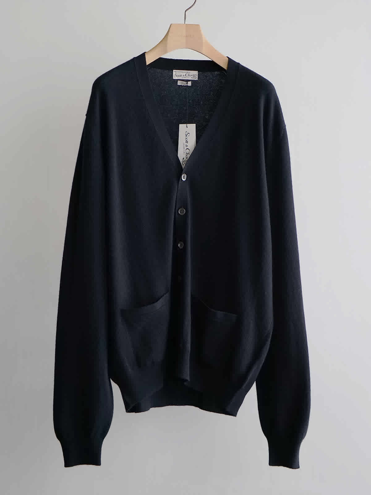 scott charters comoli vneck cardigan c3