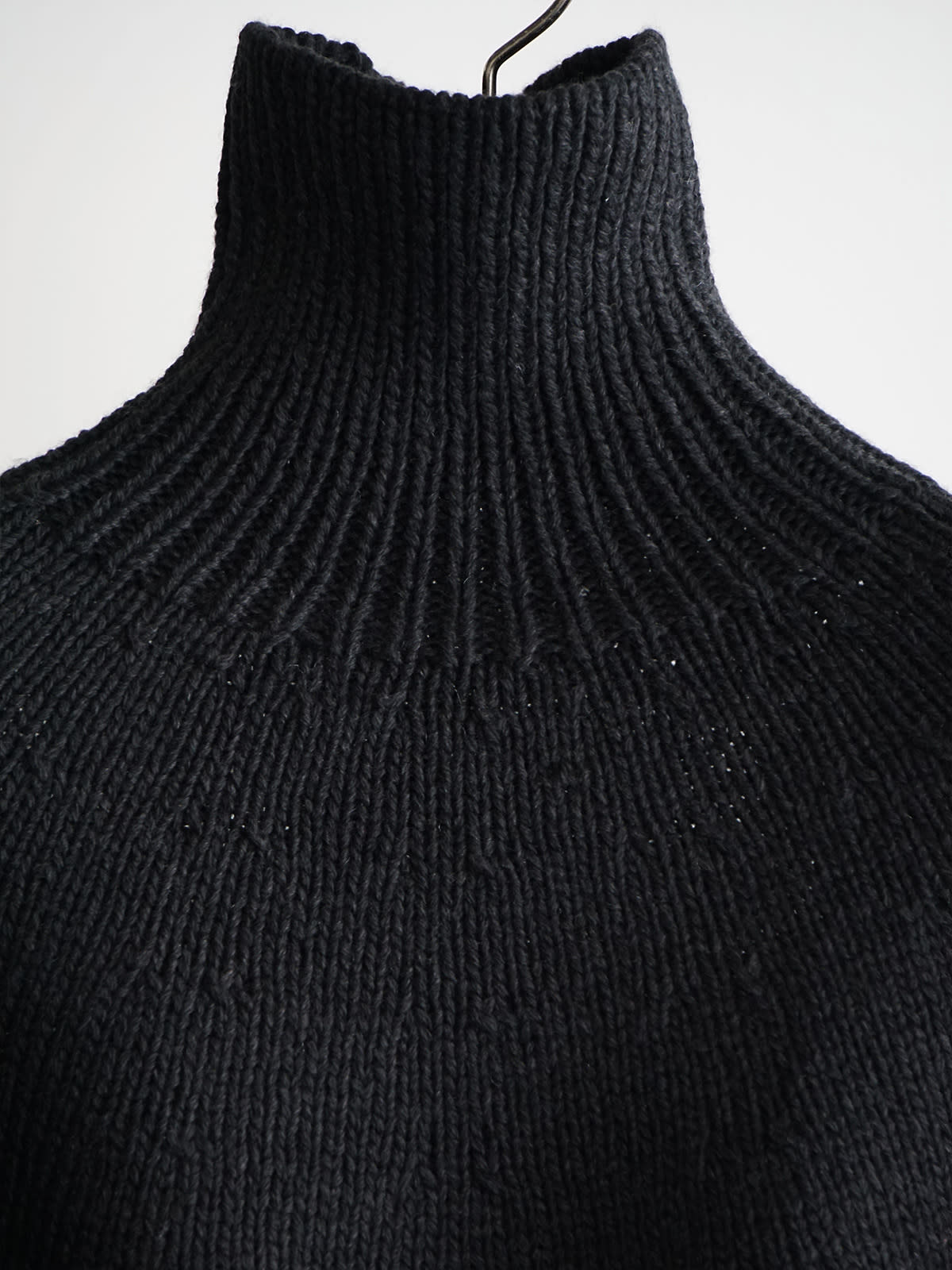 cashmere washi hand turtleneck knit c3