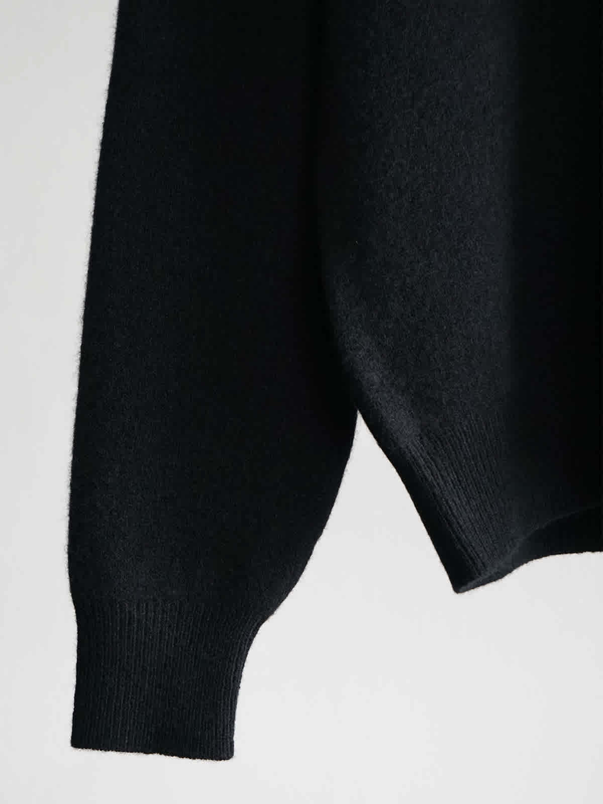 lambs wool crew neck knit c4