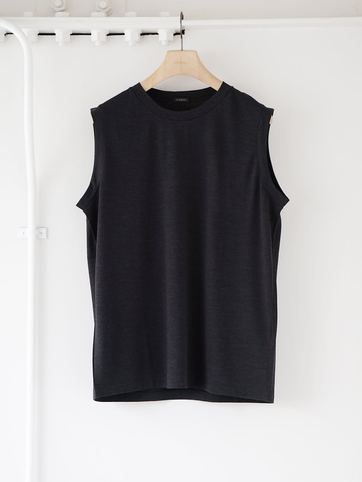 summer wool sleeveless t-shirt z1