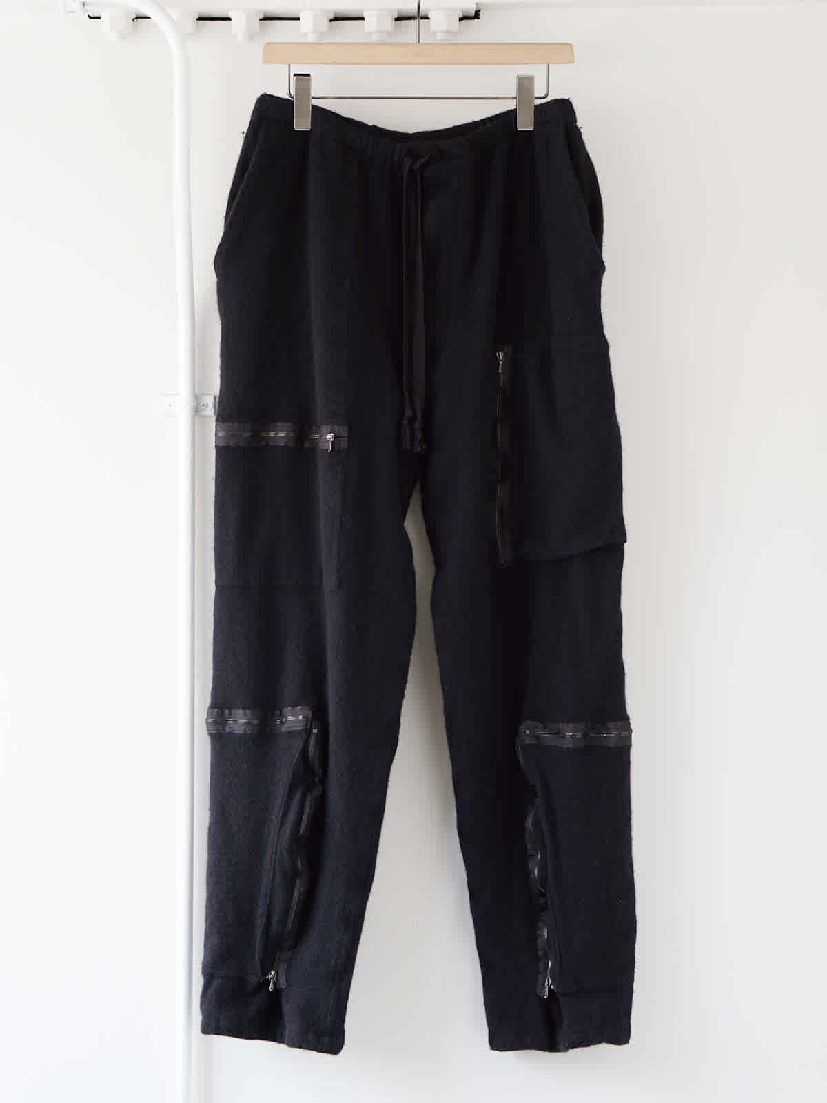 shrinked wool parachute pants a1