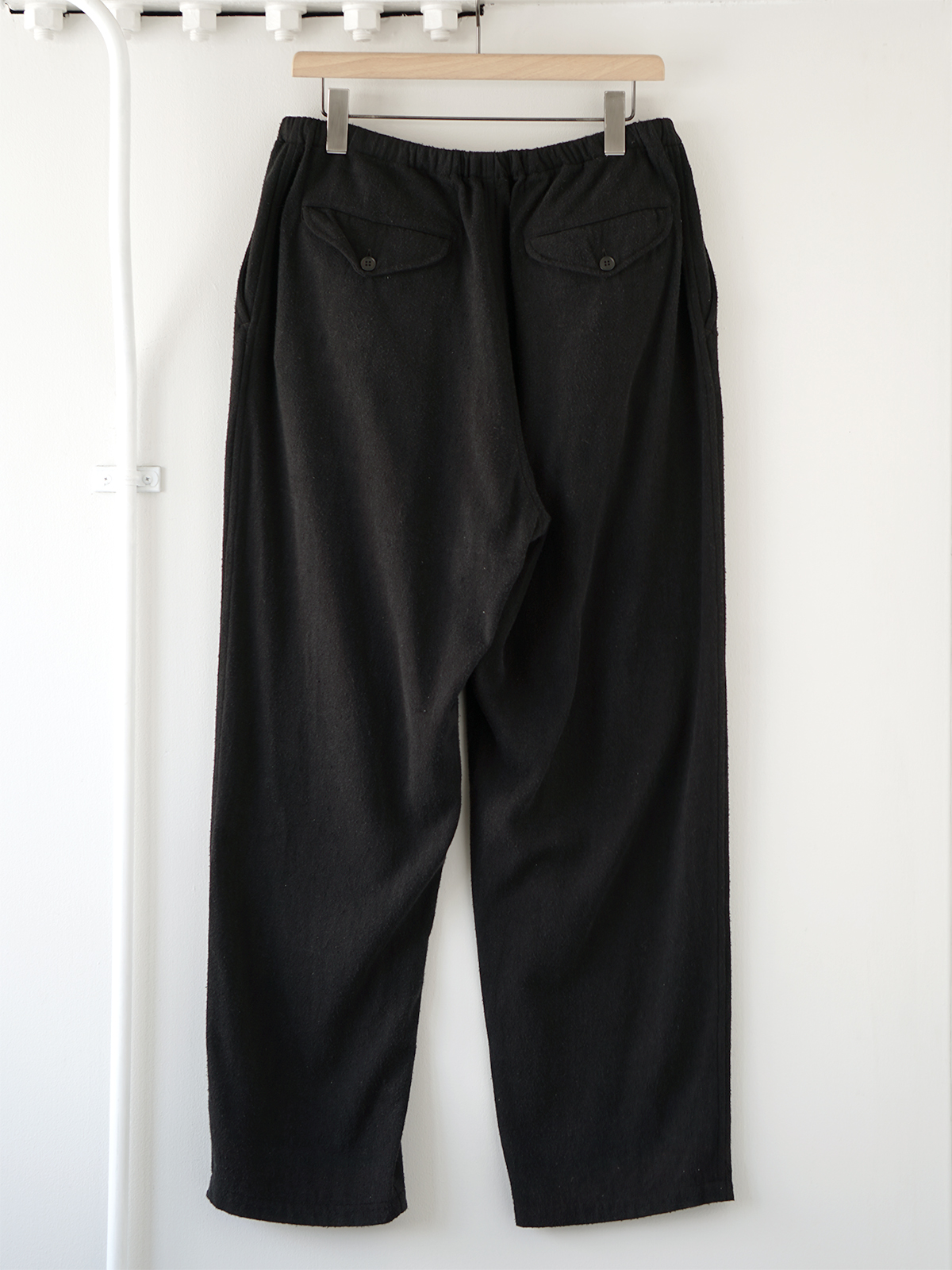 ポーリン様 COMOLI Wool Napping pants サイズ1 - パンツ