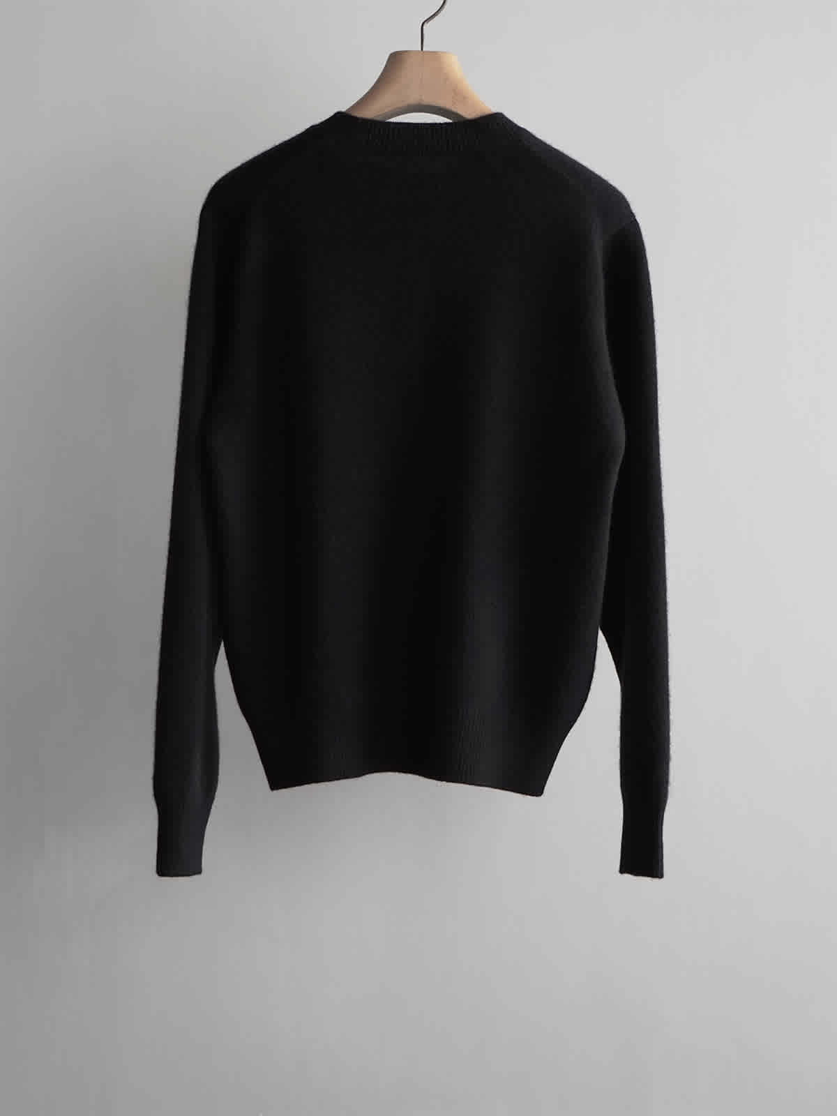 lambs wool crew neck knit c2