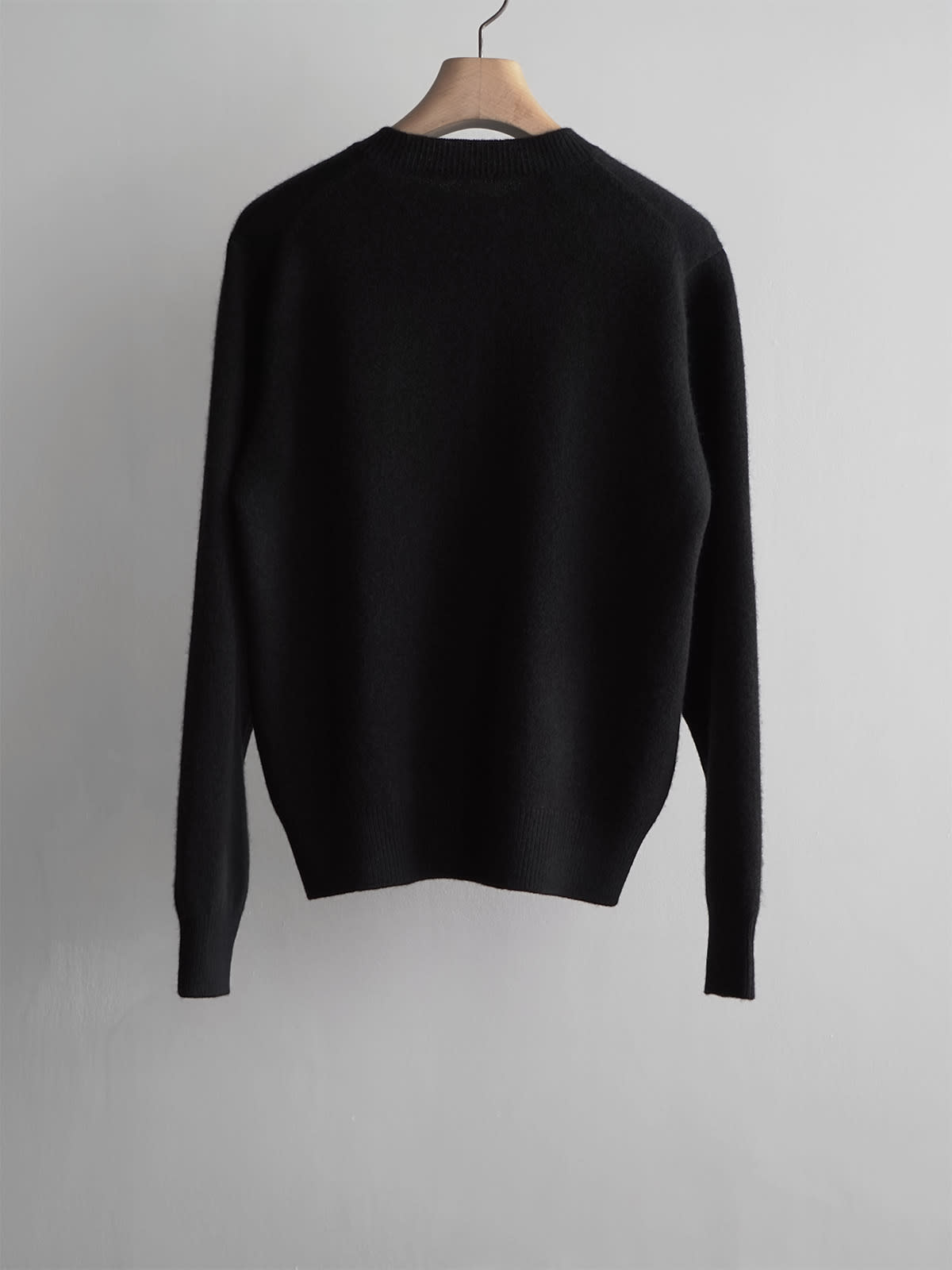 lambs wool crew neck knit c2