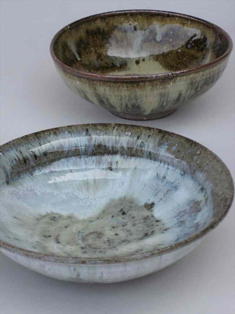藁灰釉の鉢