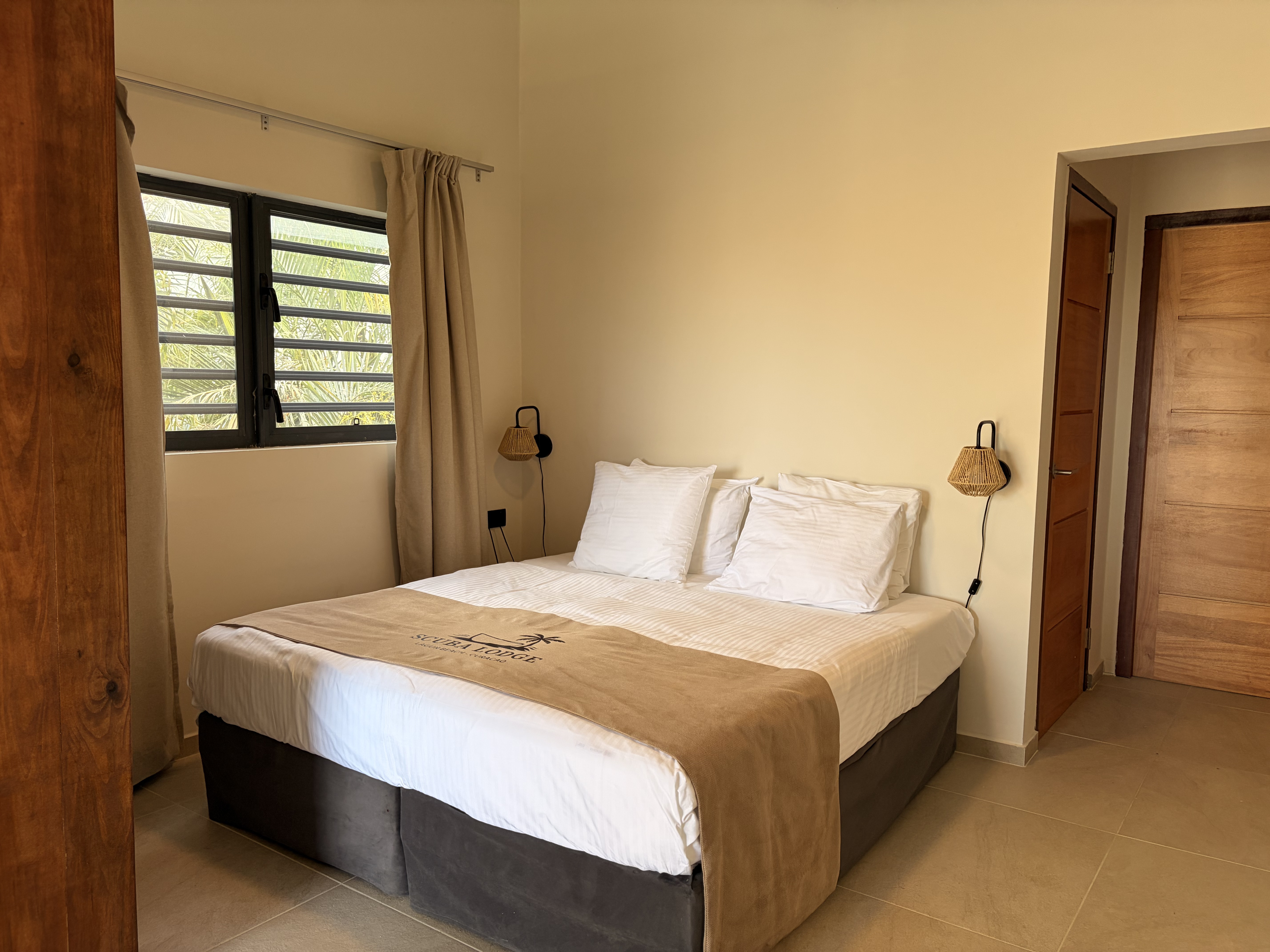 Scuba Lodge Lagun Beach (2)