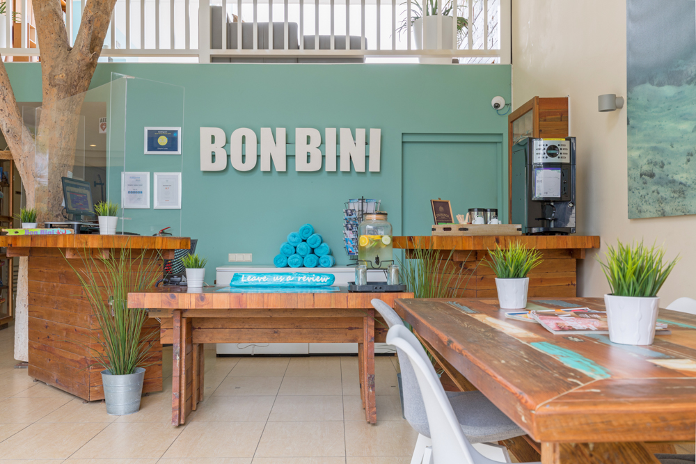 Dolphin Suites & Wellness