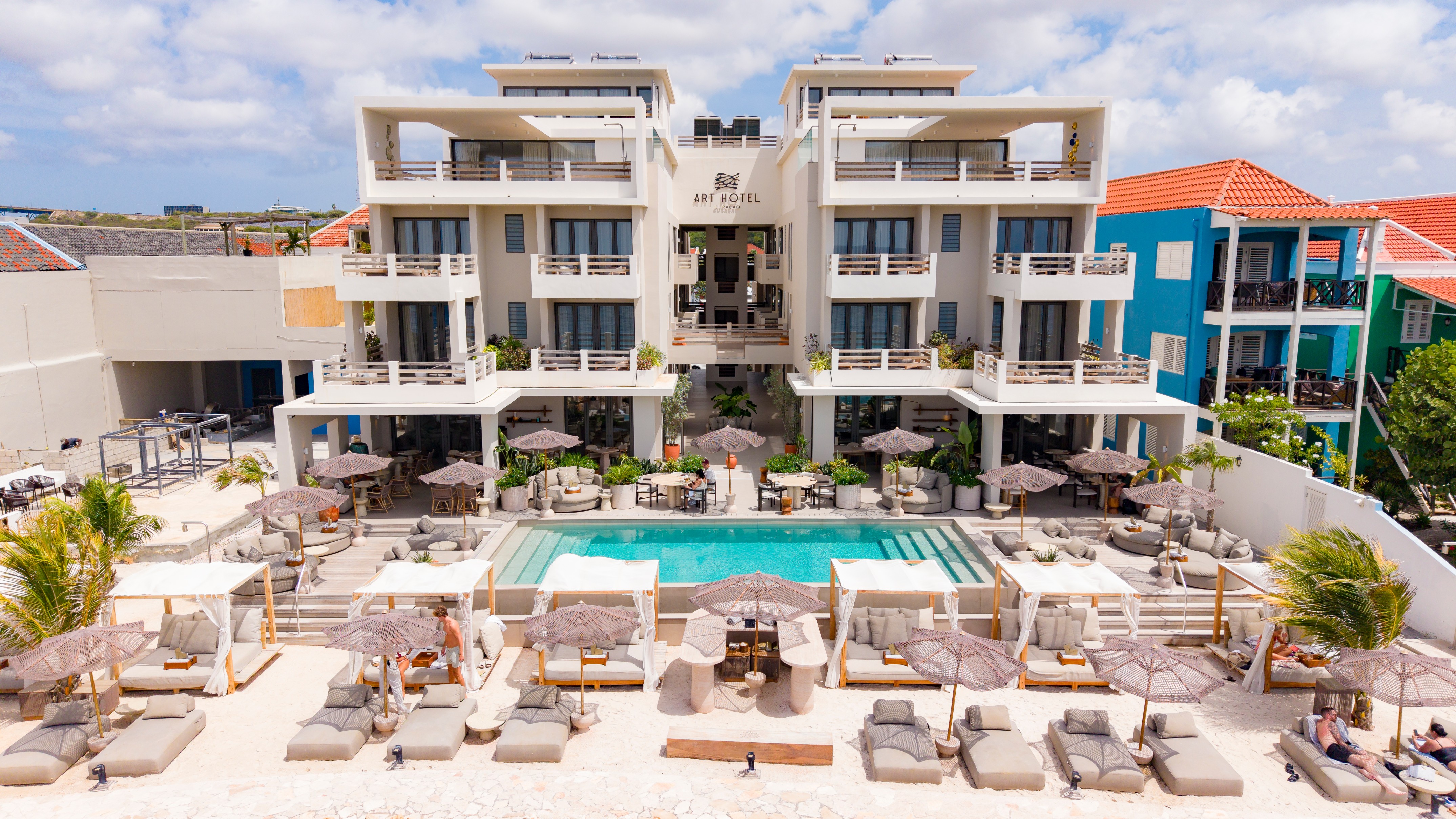 Art Hotel Curacao Full View (1)