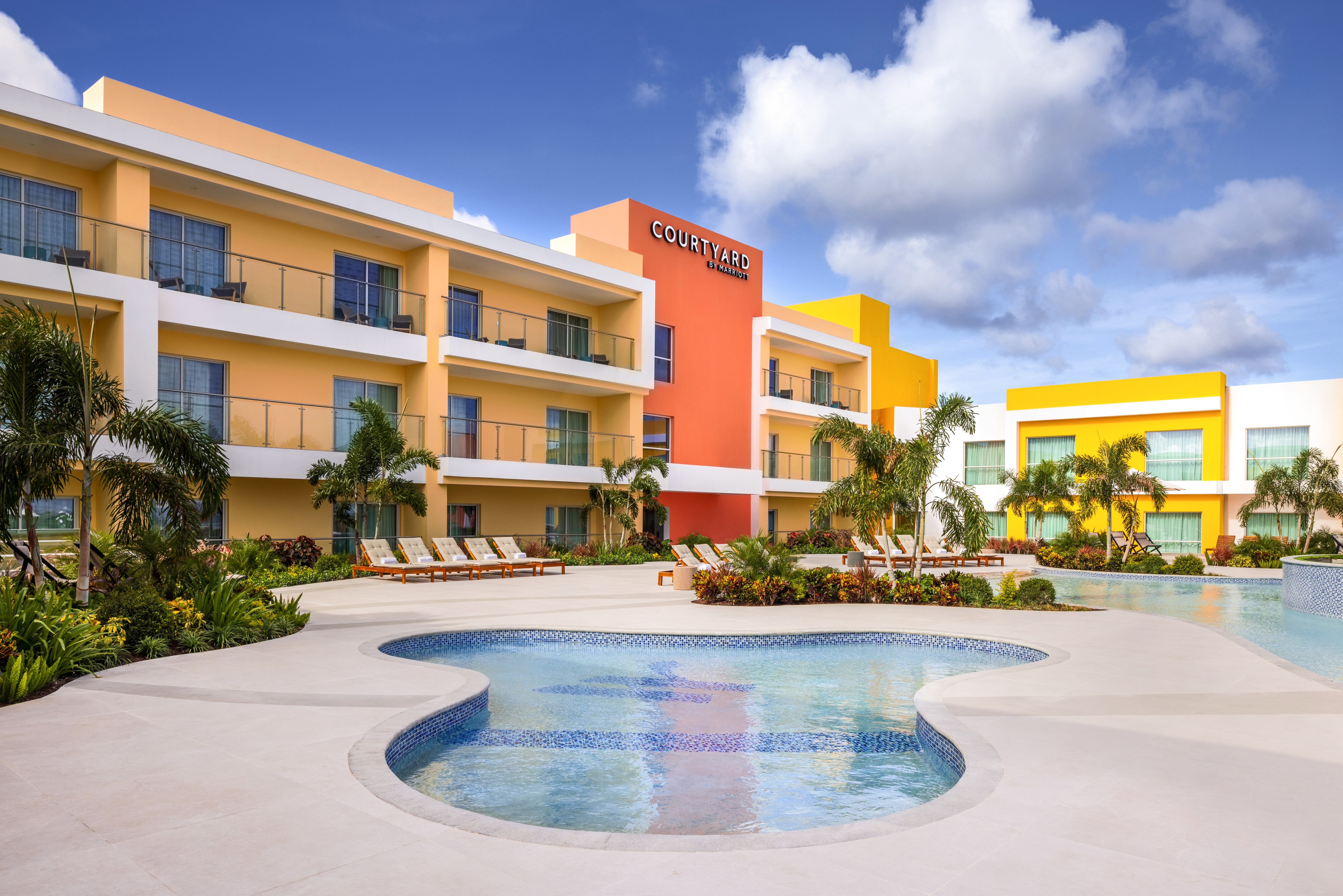 Courtyard by Marriot (4) (1)