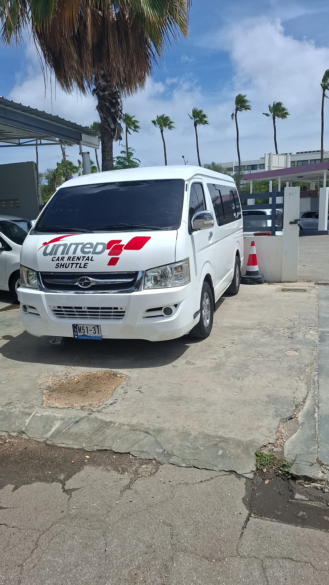 United car rental Curacao BV (2)