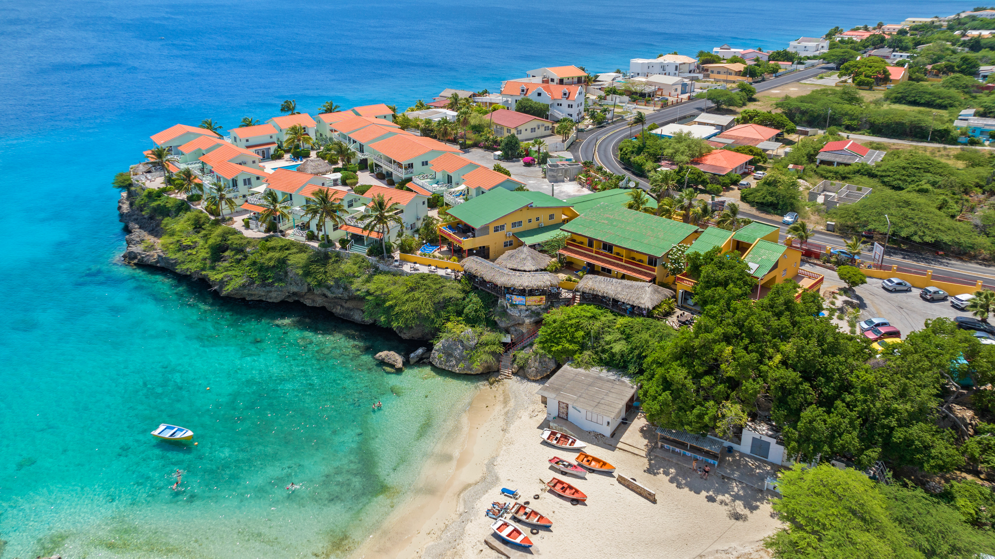 Bahia Apartments & Diving