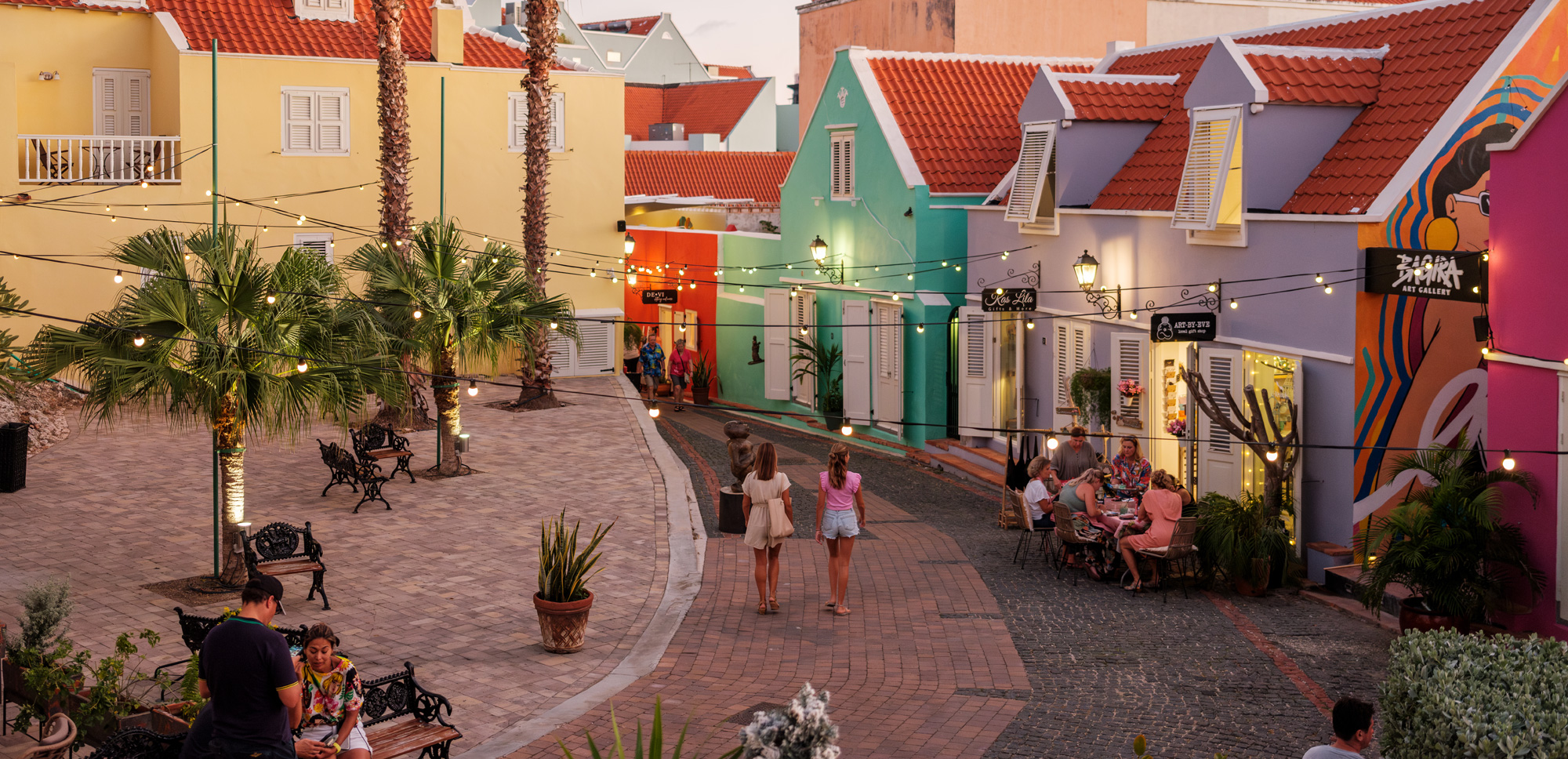 Kura Hulanda Village Square