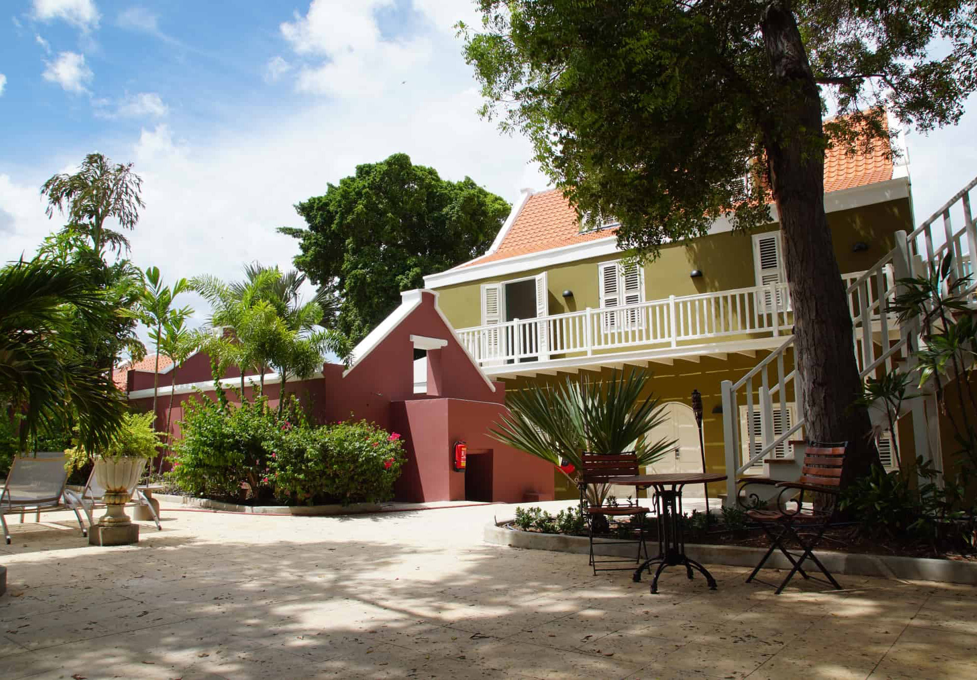 Kura Botanica Hotel Curaçao