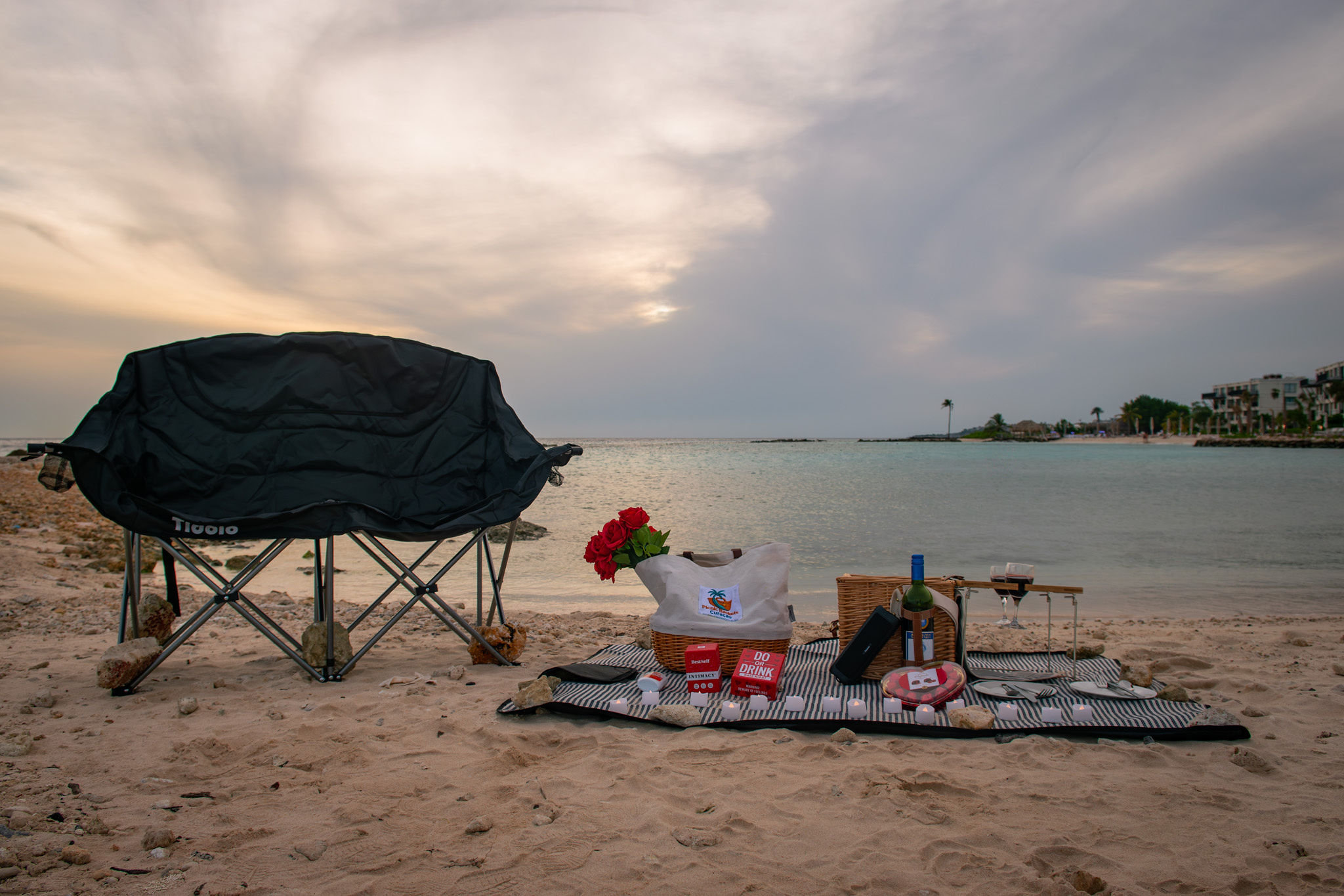 Picnic Basket Rentals | Curacao, the Caribbean Getaway