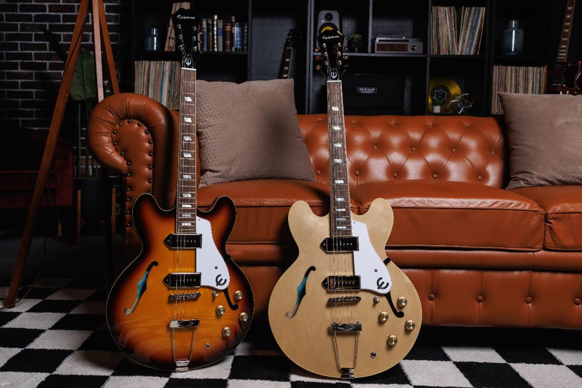 (L-R): the Epiphone Casino in Vintage Sunburst and Natural.