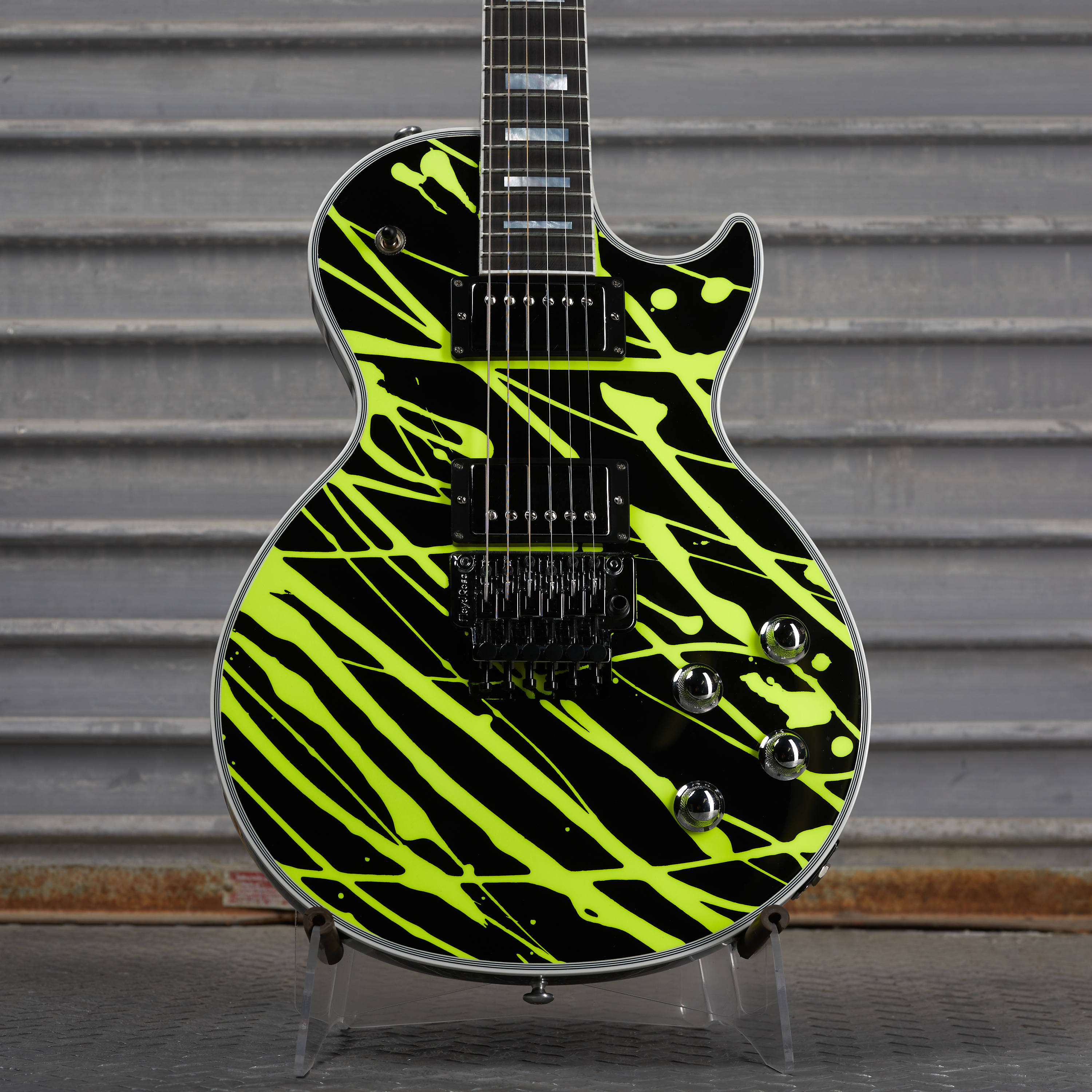 johnsons larocka グリーン ライダース neon Les Paul Axcess Custom, Chartreuse Neon Splash | Gibson