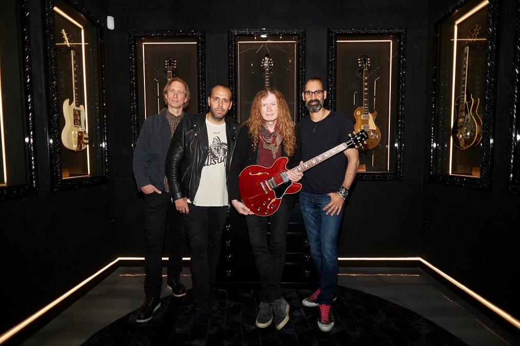  (L-R): Bob Johnsen (5B Management), Mark Agnesi (Director of Brand Experience, Gibson Brands), Dave Mustaine and Cesar Gueikian (Brand President, Gibson Brands), pictured inside the Gibson Garage vault.