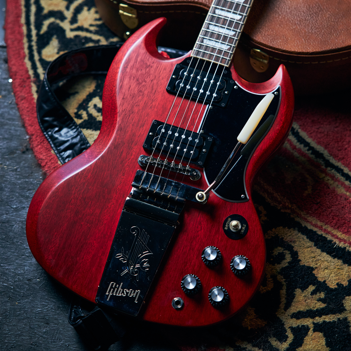 Gibson | SG Standard '61 Faded Maestro Vibrola Vintage Cherry
