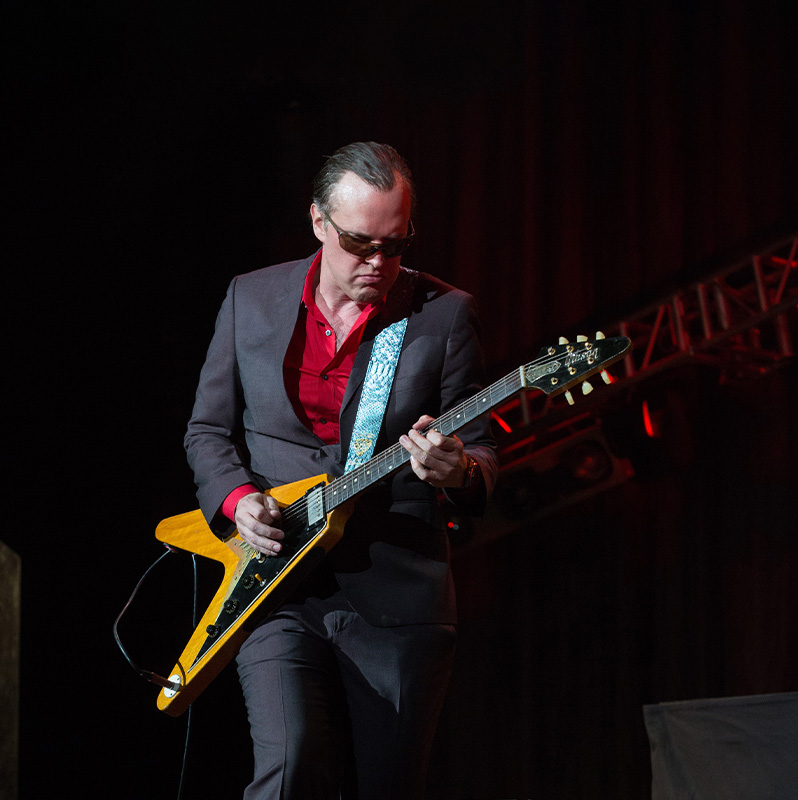 image JOE BONAMASSA “AMOS” 1958 FLYING V COLLECTOR’S EDITION