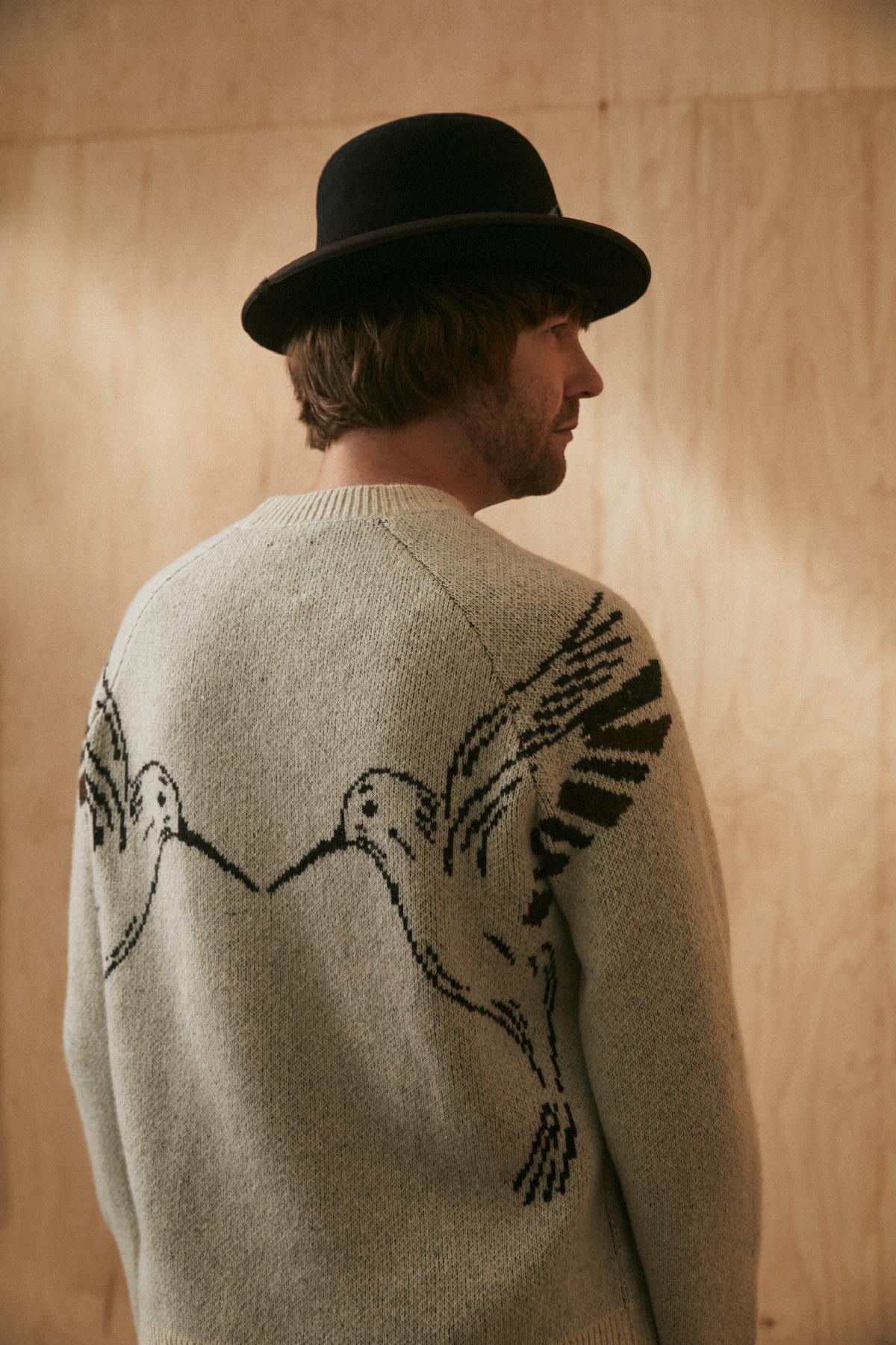 Aaron Lee Tasjan wears the Billy Reid x Gibson Hummingbird Collection crewneck sweater.